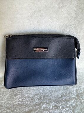 Salvatore Ferragamo Black and Navy Two-Tone Toiletry Pouch